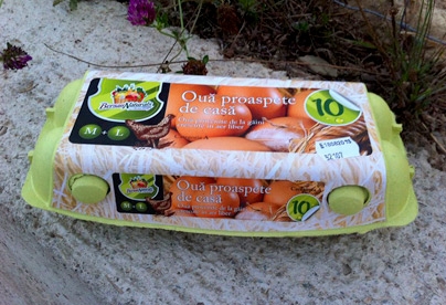 oua proaspete de casa